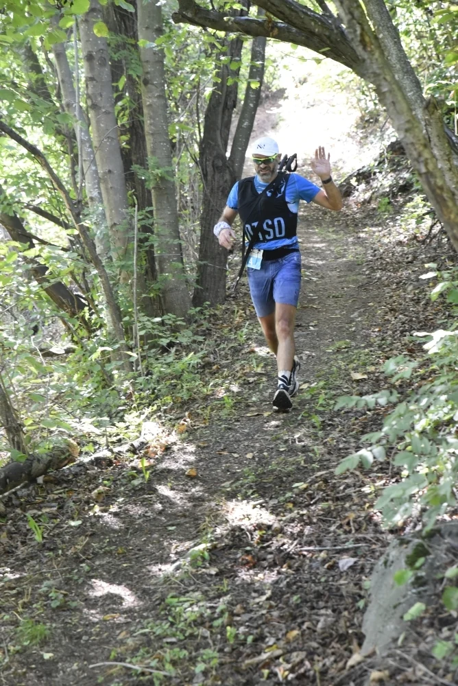 Partecipante al Trail delle Macine sul sentiero